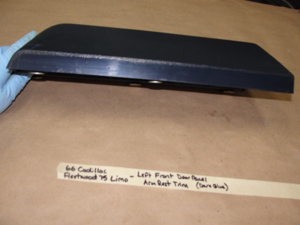 OEM 1966 1967 Cadillac Fleetwood LIMO LIMOUSINE LEFT DRIVER SIDE FRONT DOOR PANEL ARM REST BASE PAD TRIM - - DARK BLUE - Image 4