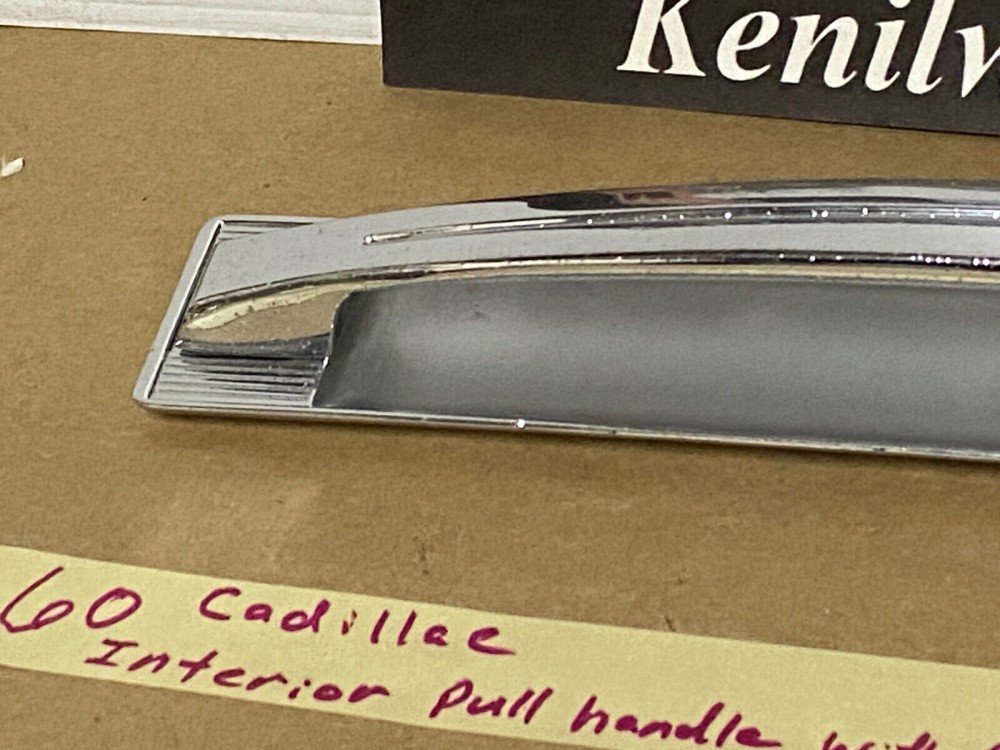 OEM 1960 Cadillac Deville INTERIOR DOOR PULL HANDLE WITH BACK PLATE ESCUTCHEON TRIM #4780949/#4780948 - Image 4