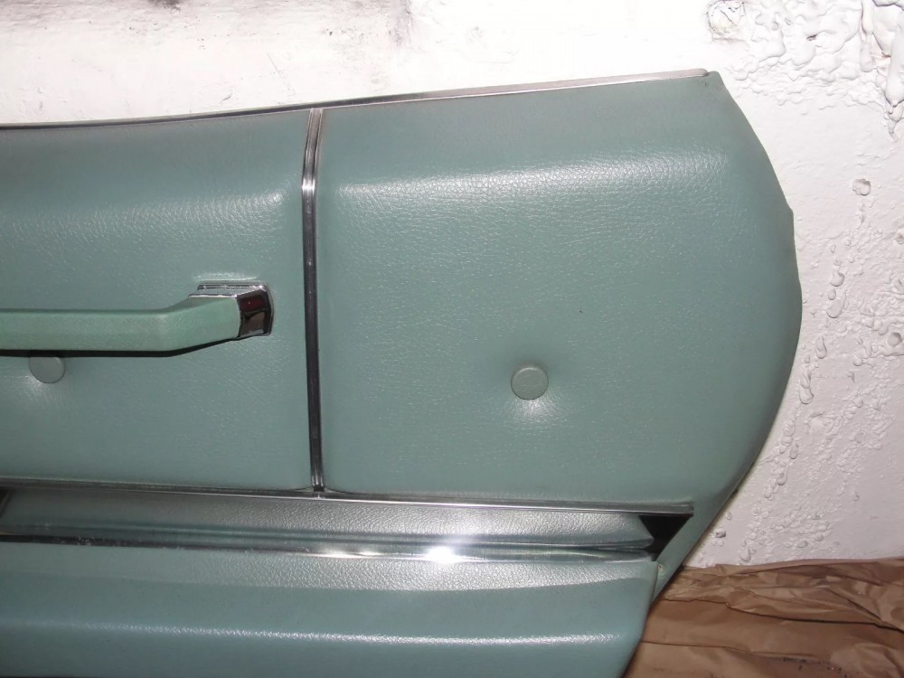 OEM 1967 Cadillac Sedan DeVille Calais Fleetwood 4 Door RIGHT PASSENGER SIDE REAR DOOR PANEL ARM REST TRIM - Image 4