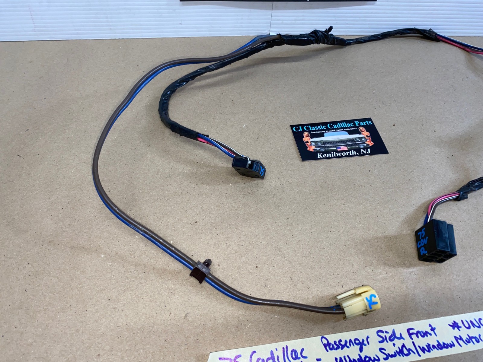OEM 1974 1975 Cadillac Deville Eldorado Calais 2 Door RIGHT PASSENGER SIDE FRONT DOOR WINDOW SWITCH WINDOW MOTOR WIRE HARNESS CONNECTOR #9821270 - Image 18