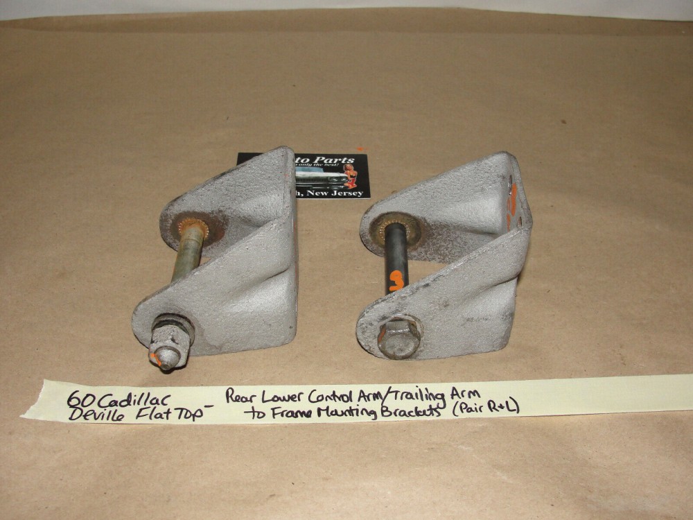 OEM 1960 1961 1962 Cadillac DEVILLE ELDORADO FLEETWOOD PAIR REAR LOWER CONTROL ARM TRAILING ARM TO FRAME MOUNTING BRACKETS WITH BOLT #1473155 - Image 4