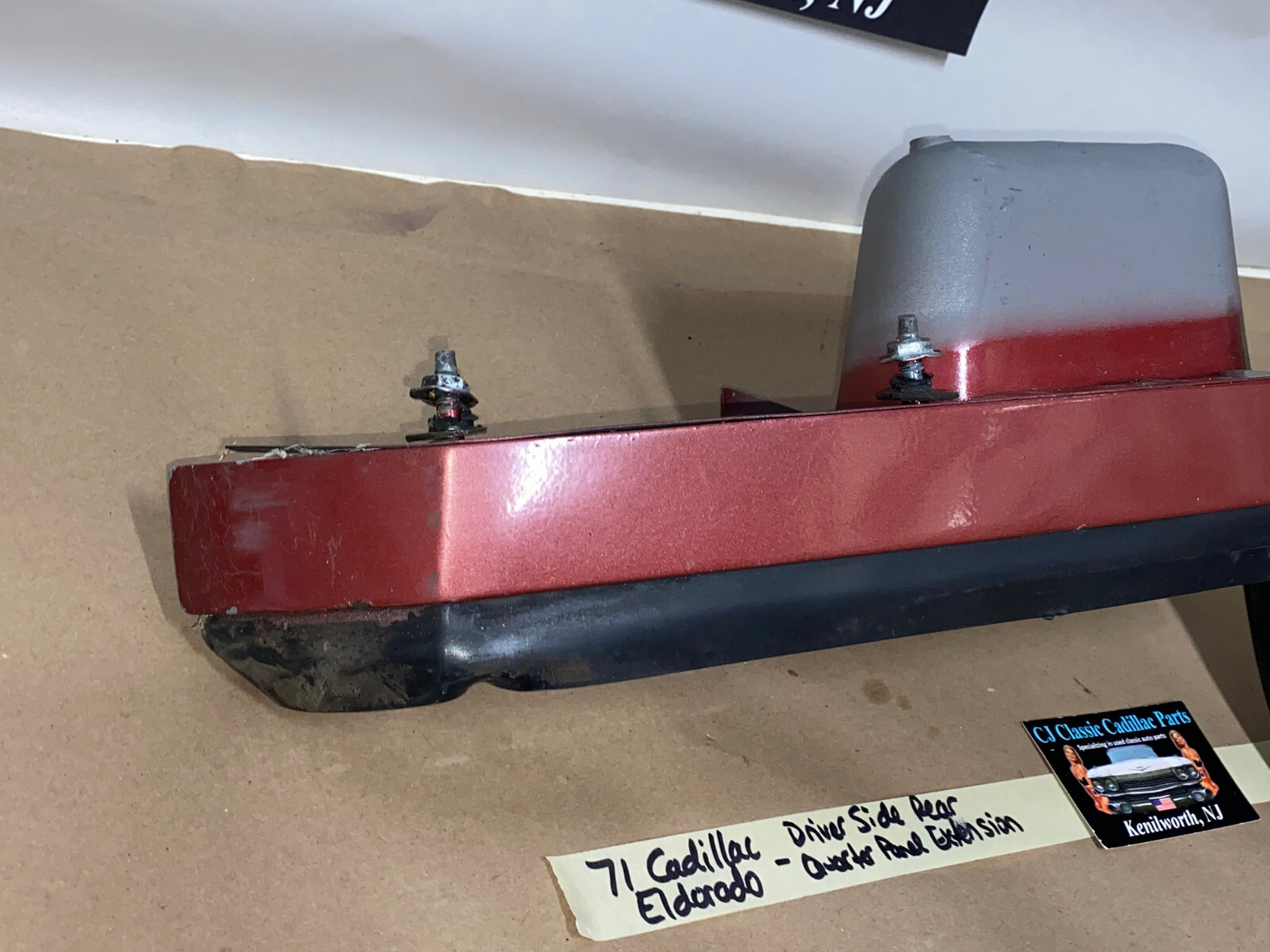 OEM 1971 1972 Cadillac Eldorado LEFT QUARTER PANEL EXTENSION TAIL LIGHT SURROUND W/ FILLERS #8795074 - Image 4