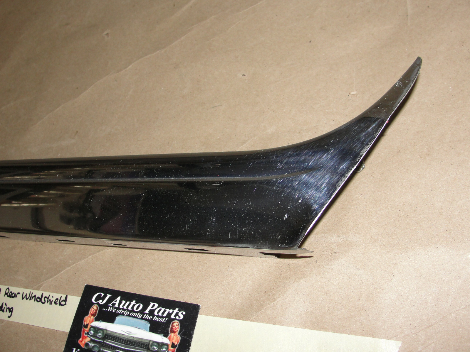 OEM 1960 Cadillac Sedan Deville Flat Top LEFT REAR WINDSHIELD WINDOW MOLDING TRIM #3631564 - Image 4
