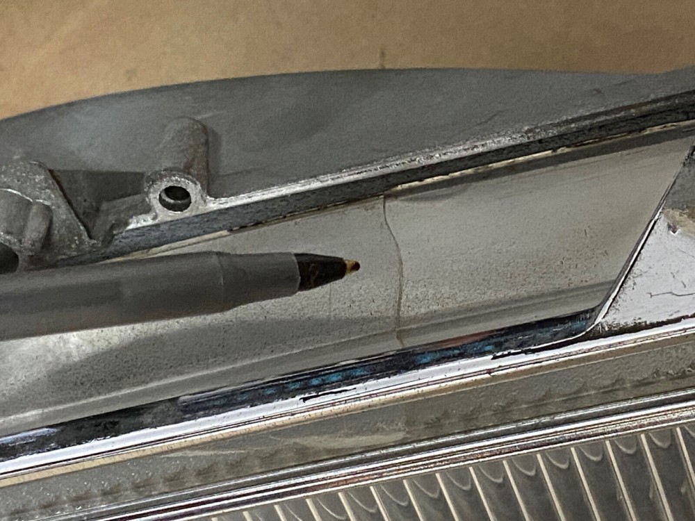 OEM 1975 1976 1977 1978 Cadillac Eldorado LEFT FRONT FENDER CORNERING TURN SIGNAL PARK LIGHT LENS #5966539 - Image 4