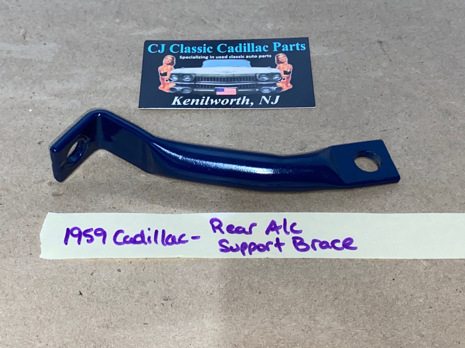 RESTORED 1959 1960 Cadillac REAR A/C COMPRESSOR SUPPORT BRACE BRACKET #1473755 - Image 4