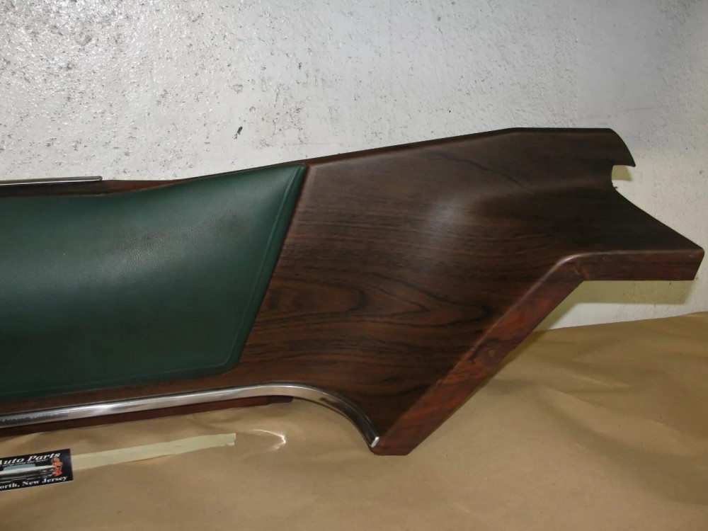 OEM 1973 Cadillac Coupe Deville Calais 2 Door RIGHT PASSENGER SIDE REAR UPPER DOOR QUARTER PANEL TRIM - Image 4