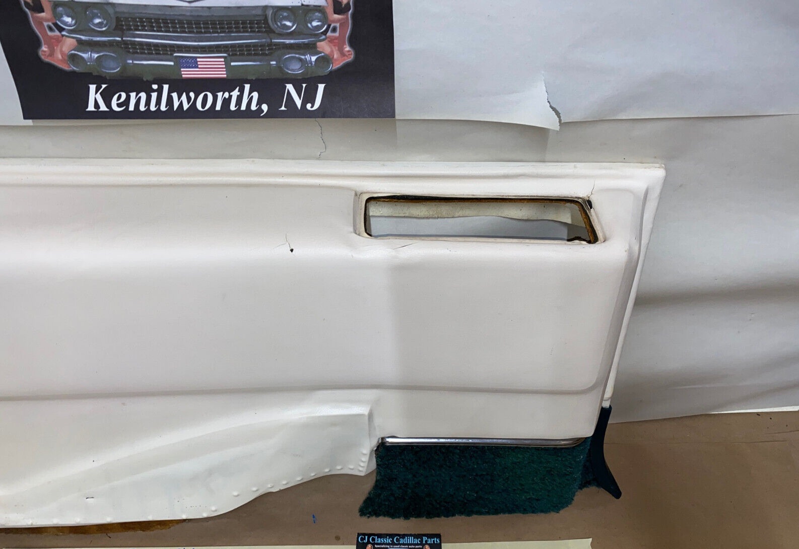 OEM 1971 1972 1973 1974 1975 1976 Cadillac Coupe Deville & Calais 2 DOOR LEFT DRIVER SIDE REAR LOWER DOOR PANEL ARM REST - Image 5