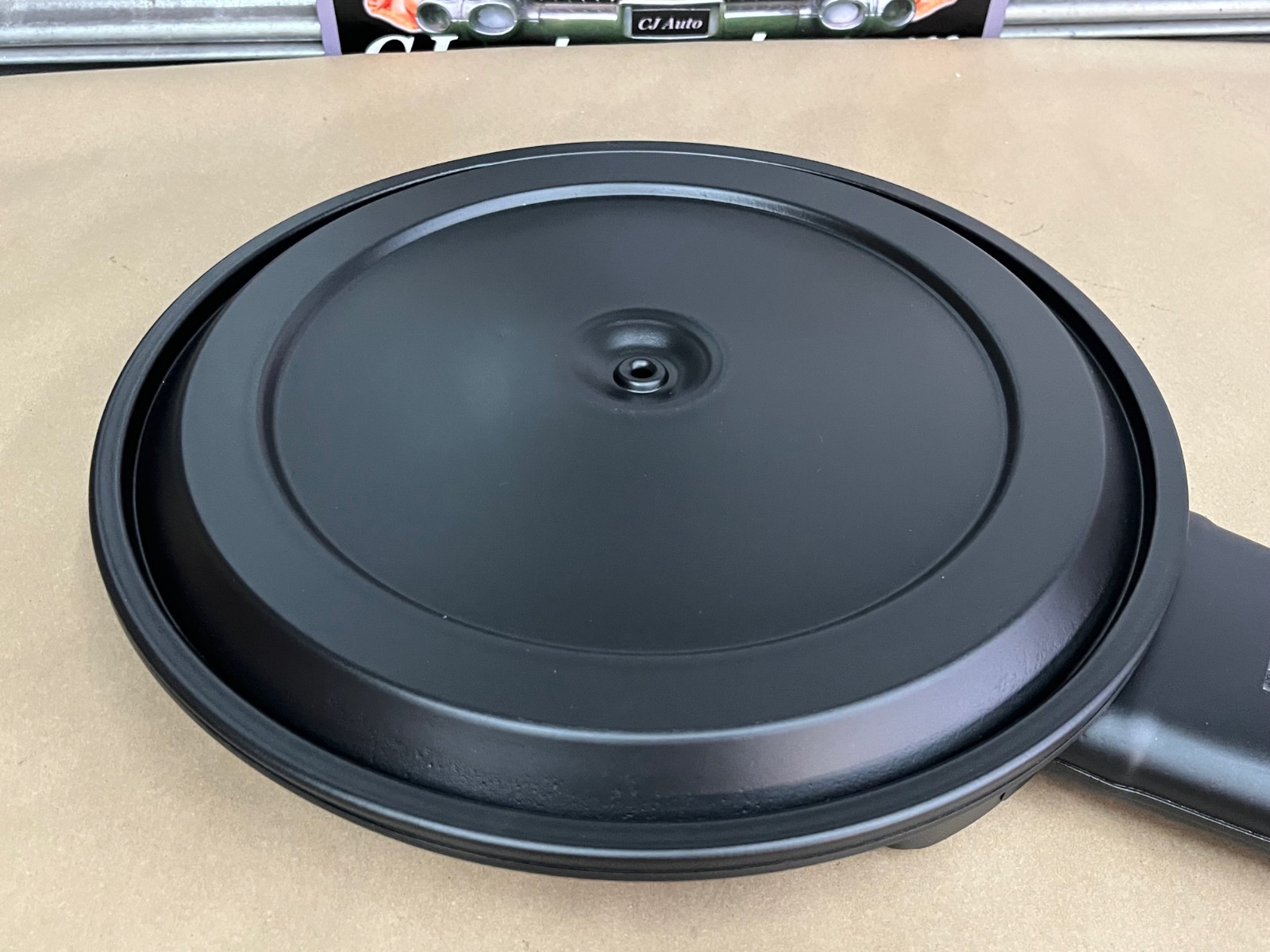 OEM 1968 1969 Cadillac Deville Calair Fleetwood 472/500 ENGINE 4 BBL AIR CLEANER ASSEMBLY #6424599 - Image 4