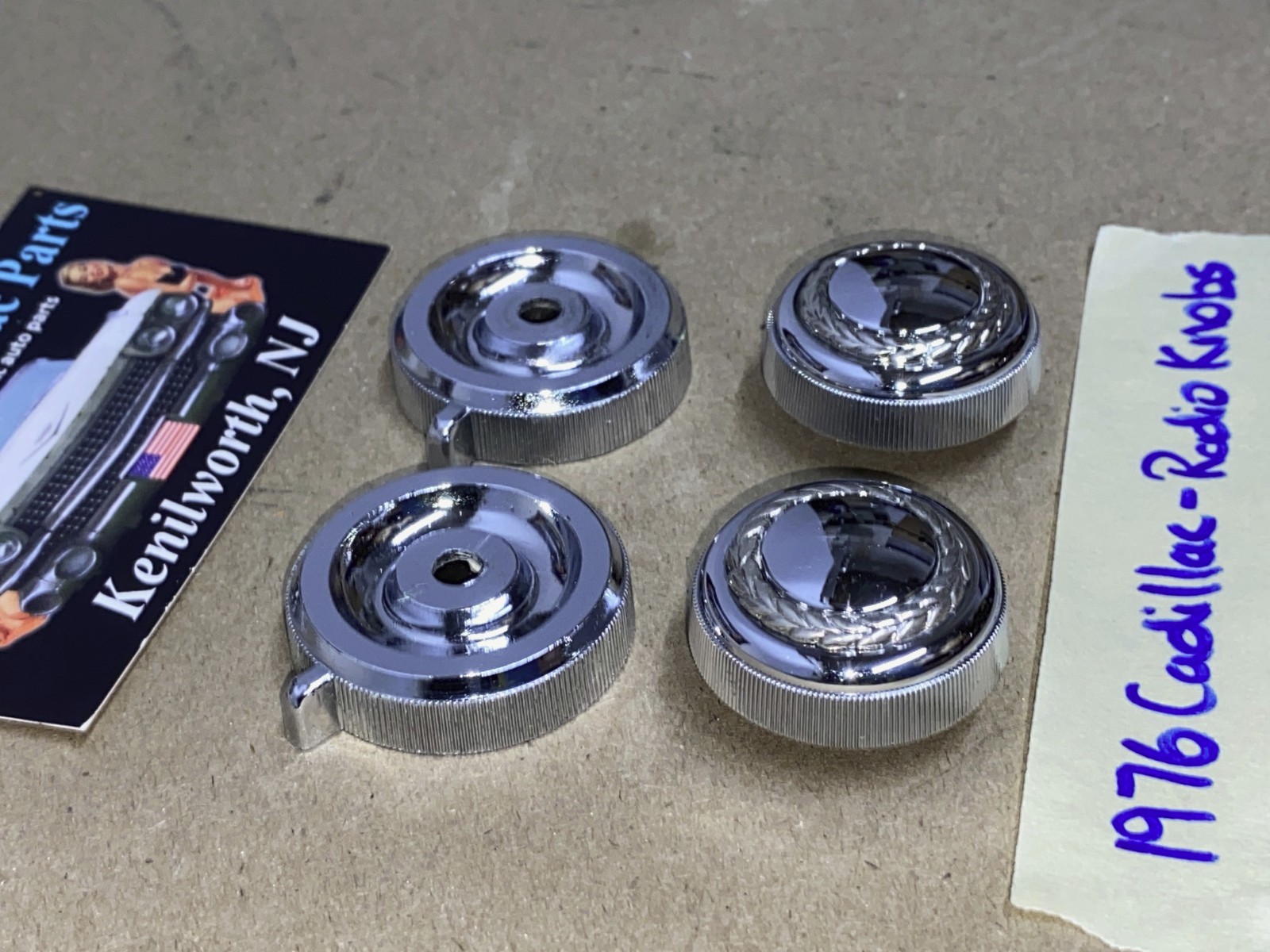 OEM 1974 1975 1976 Cadillac Deville Fleetwood Calais 1974 1975 1976 1977 1978 Eldorado 1976 1977 1978 1979 Seville DASH RADIO KNOBS w/GOLD WREATH BEZELS ESCUTCHEONS #1602756/#1497099 - Image 5