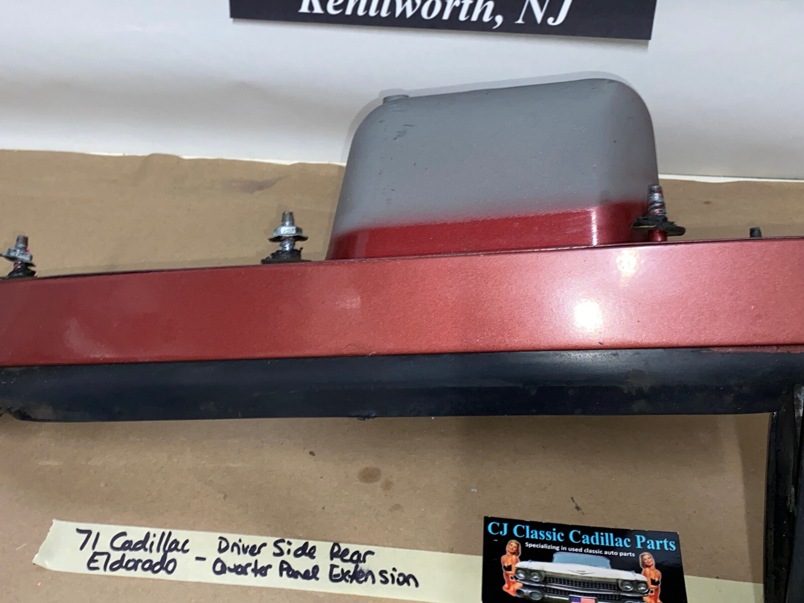 OEM 1971 1972 Cadillac Eldorado LEFT QUARTER PANEL EXTENSION TAIL LIGHT SURROUND W/ FILLERS #8795074 - Image 5