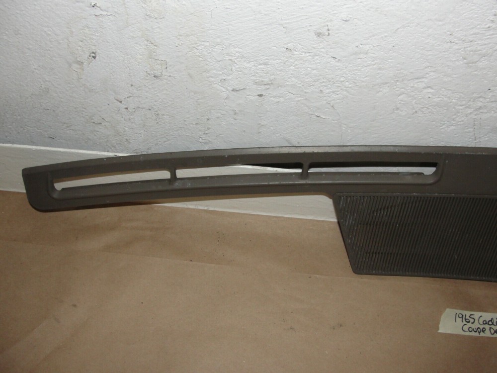 OEM 1965 Cadillac Deville Eldorado Fleetwood Calais DASH FRONT SPEAKER DEFROSTER GRILL TRIM COVER #1482909 - Image 5