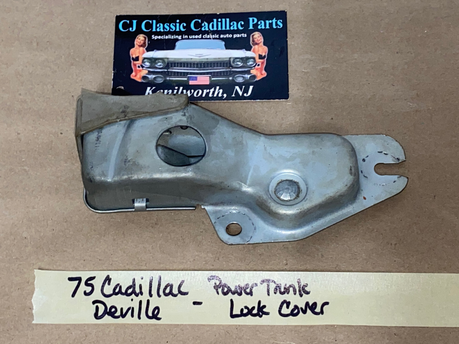 OEM 1974 1975 1976 Cadillac Deville Fleetwood Calais Commercial Chassis 1974 1975 1976 1977 1978 Eldorado POWER TRUNK LOCK RELEASE ACTUATOR LATCH COVER TRIM #9736645 - Image 5