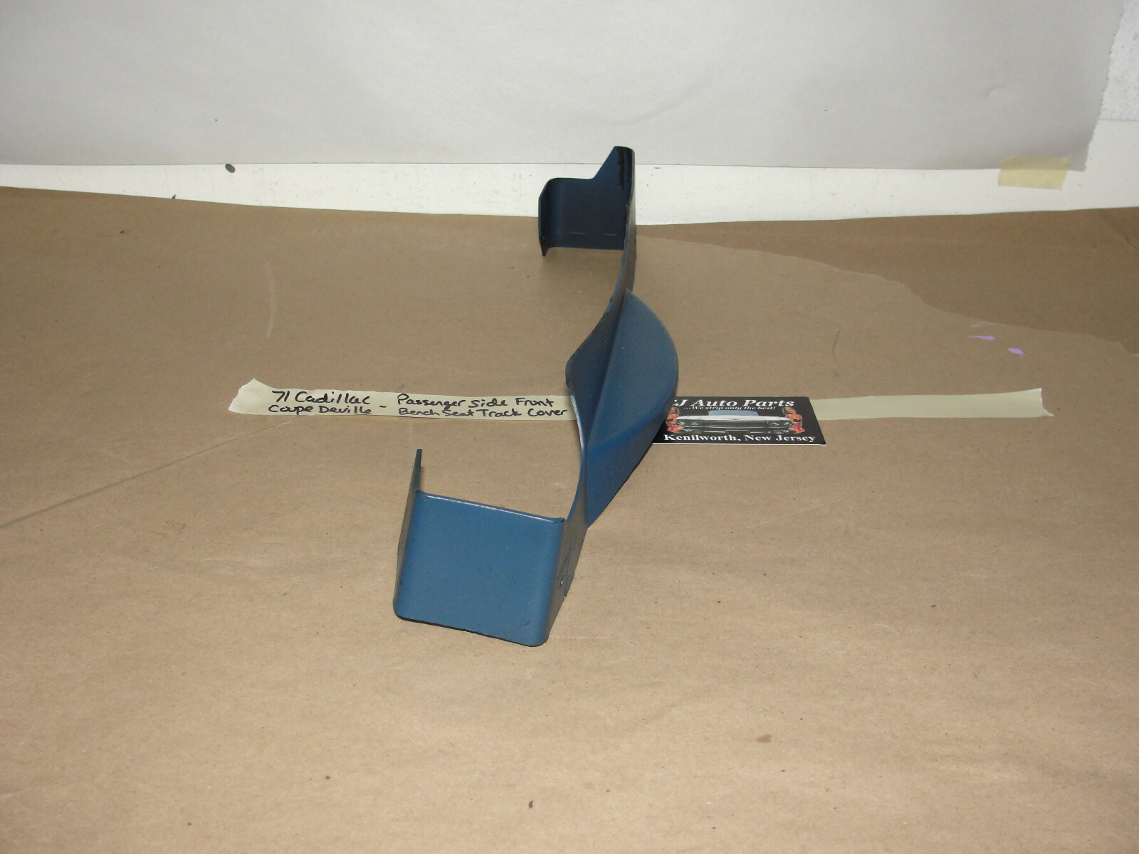 OEM 1971 1972 1973 1974 1975 1976 Cadillac Coupe Deville Calais Fleetwood RIGHT FRONT LOWER BENCH POWER SEAT TRACK COVER TRIM #9819075 - Image 5