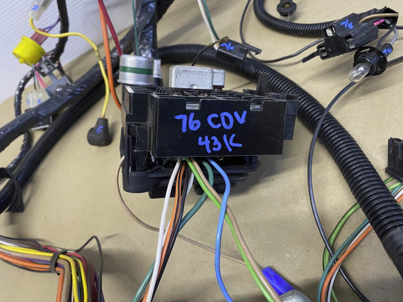 OEM 1976 Cadillac Deville Fleetwood Calais Eldorado COMPLETE UNDER DASH WIRE HARNESS With FUSE BLOCK PANEL ~43K Miles #12004292/#9629754 - Image 12