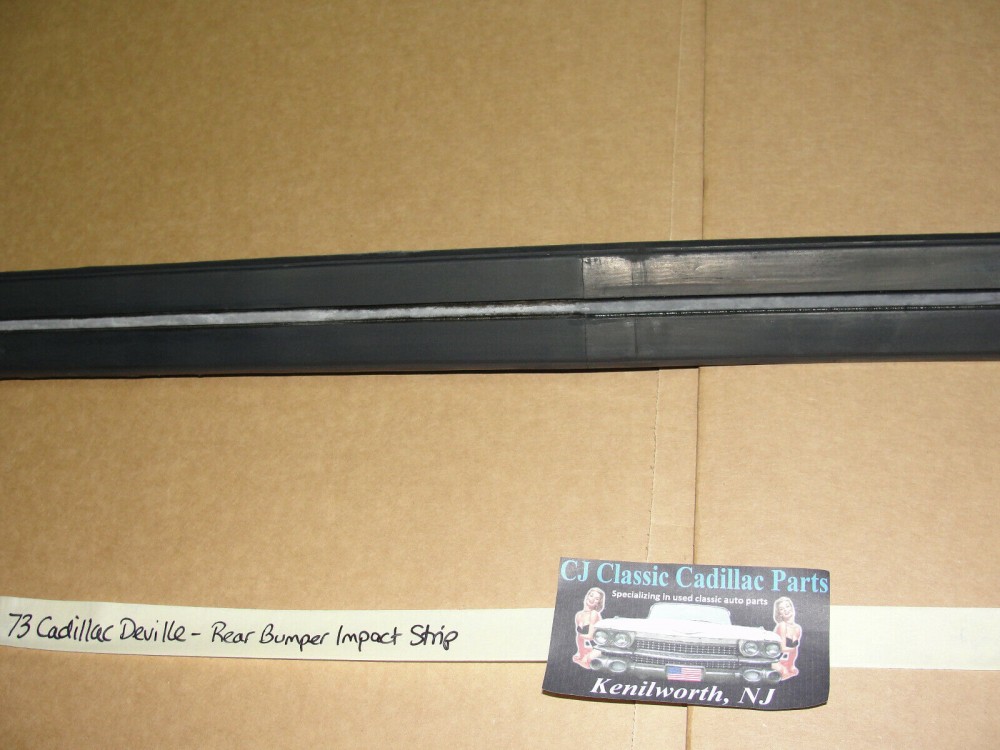 OEM 1973 Cadillac Deville Fleetwood Calais BACK REAR BUMPER BAR CENTER IMPACT STRIP #1601112 - Image 6