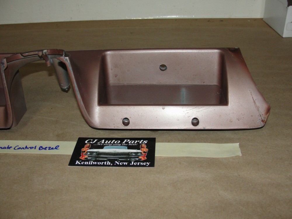 OEM 1960 Cadillac Deville Eldorado 1960 1961 1962 Series 75 Fleetwood FLAT TOP LOWER DASH ABOVE COLUMN CLIMATE CONTROL BEZEL TRIM #3511864 - Image 6