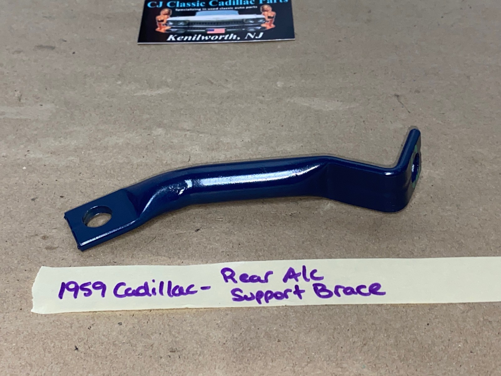RESTORED 1959 1960 Cadillac REAR A/C COMPRESSOR SUPPORT BRACE BRACKET #1473755 - Image 6