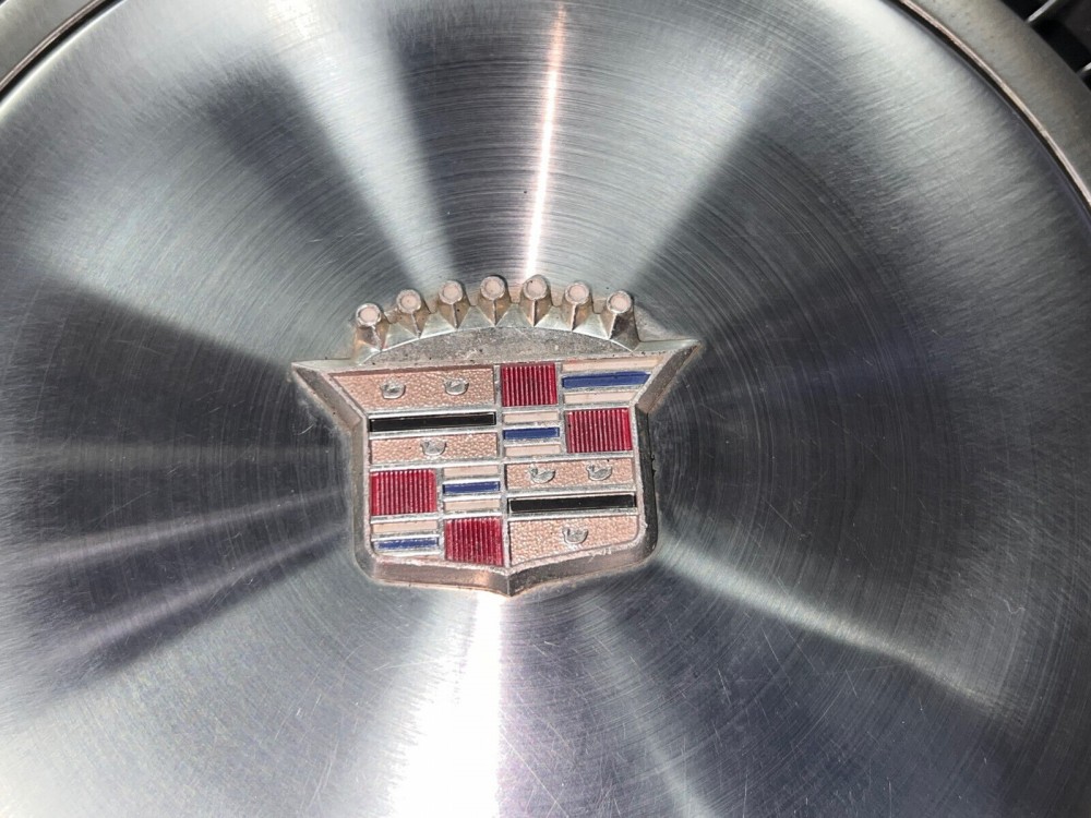 OEM 1974 1975 1976 Cadillac Fleetwood Deville 15" TURBINE HUBCAP WHEEL COVER W/CREST EMBLEM #003 (ONE) - Image 6