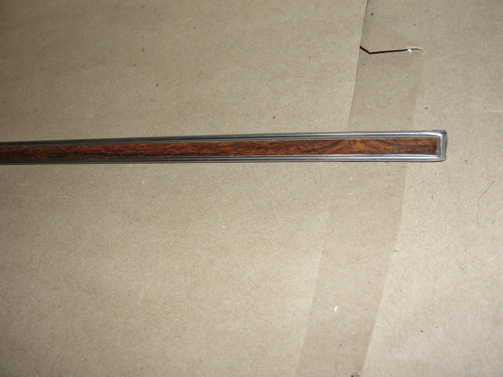 OEM 1972 1973 1974 1975 1976 Cadillac Eldorado 2DR RIGHT PASS SIDE FRONT DOOR PANEL CENTER MOLDING TRIM - Image 6