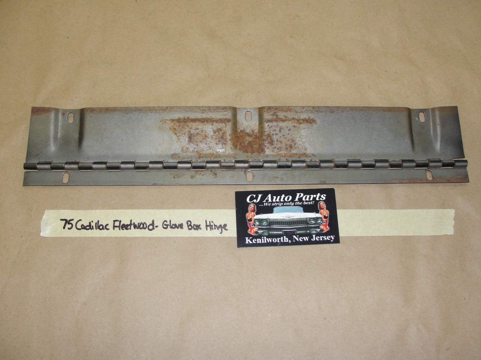 OEM 1974 1975 1976 Cadillac Fleetwood Deville Calais 1974 1975 1976 1977 1978 Eldorado DASH GLOVE BOX GLOVEBOX HINGE #1602776 - Image 6