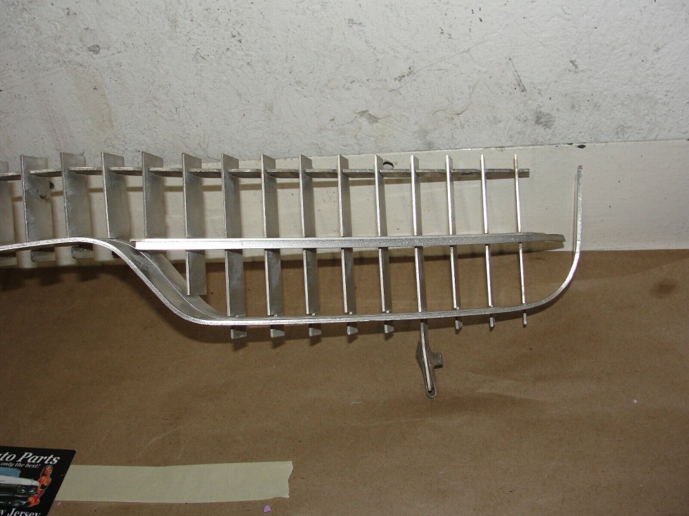 OEM 1970 Cadillac Eldorado FRONT LOWER GRILL #3514943 - Image 6
