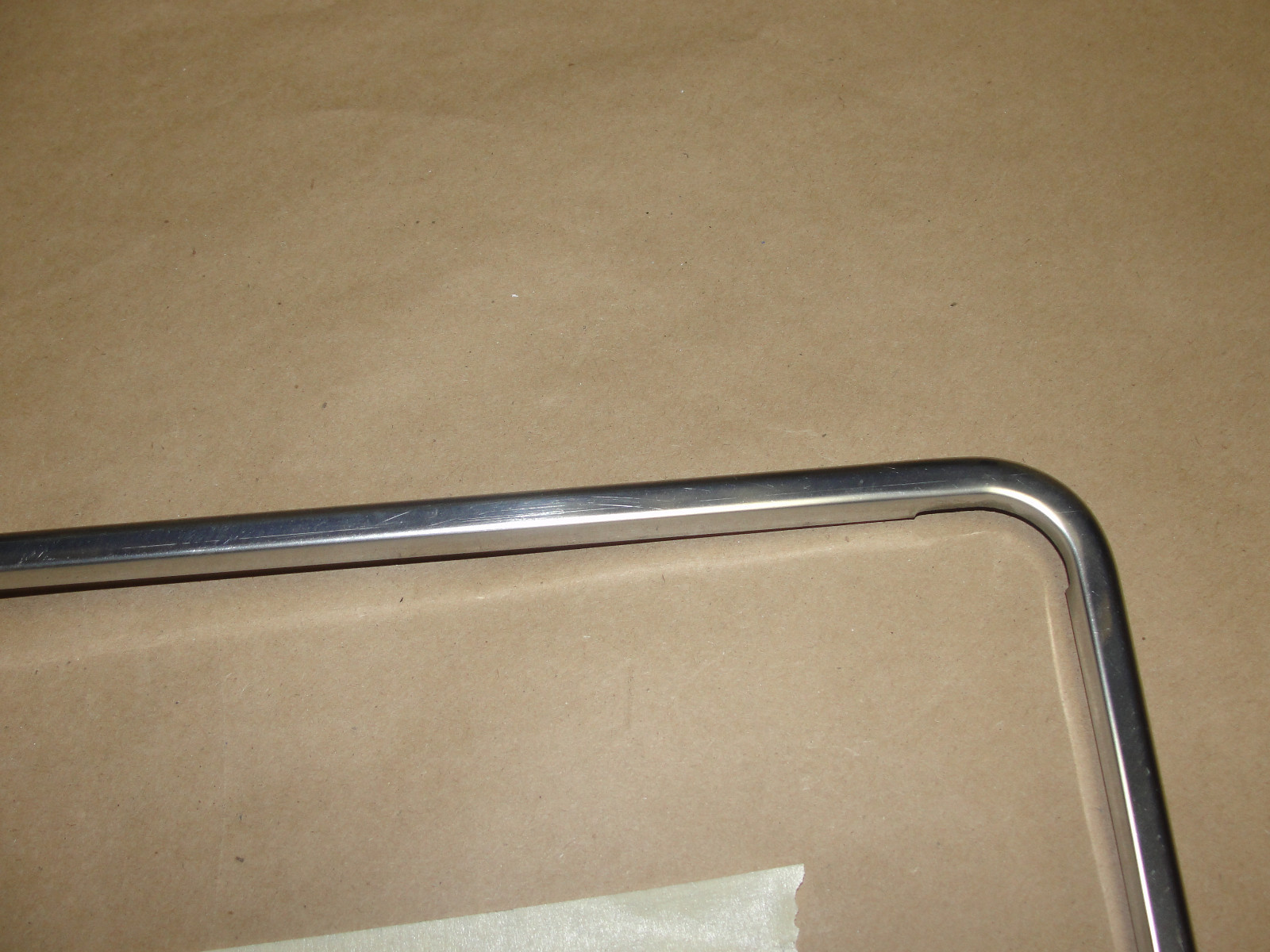 OEM 1977 1978 1979 1980 1981 1982 1983 1984 1985 1986 1987 1989 1990 1991 1992 Cadillac Fleetwood Deville RWD CENTER TRUNK DECK LID LIP LICENSE PLATE MOLDING TRIM - Image 6