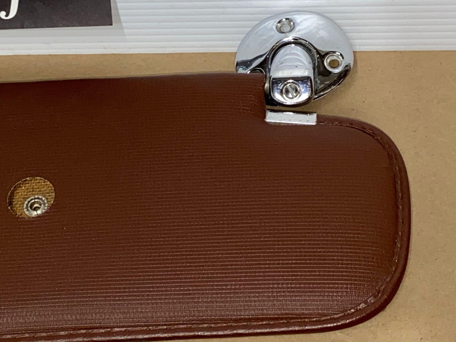 OEM 1965 1966 1978 1968 Cadillac Fleetwood Deville Calais 1967 1968 Eldorado LEFT & RIGHT SUN VISORS WITH HINGES - Dark Brown - Image 7