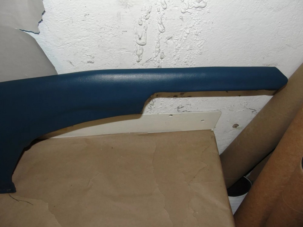 OEM 1971 1972 Cadillac Coupe Deville Calais Coupe RIGHT SIDE REAR UPPER QUARTER DOOR PANEL TRIM - Image 7