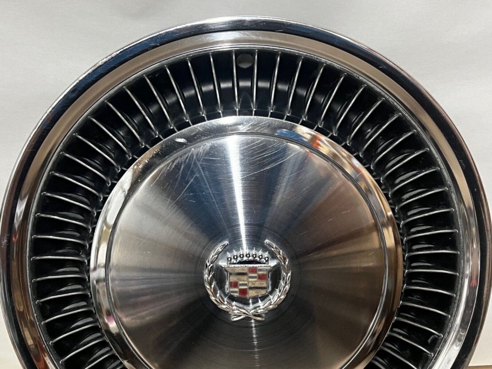 OEM 1974 1975 1976 Cadillac Deville Fleetwood 15" TURBINE HUBCAP WHEEL COVER W/CREST WREATH EMBLEM #001 - Image 7