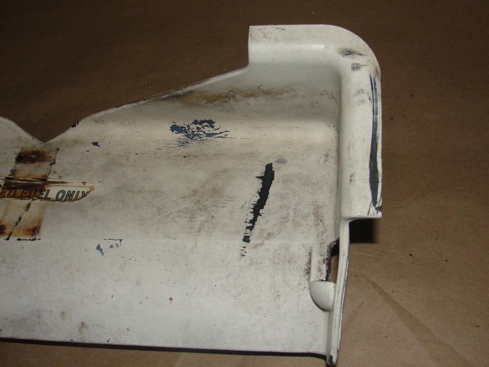 OEM 1974 1975 1976 Cadillac Fleetwood Deville Calais REAR BUMPER LICENSE PLATE CENTER FILLERS PANEL TRIM COVER #1603560 - Image 7