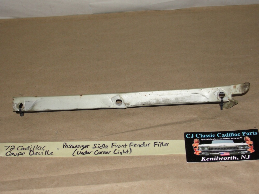 OEM 1972 Cadillac Deville Calais Fleetwood RIGHT PASSENGER SIDE FRONT FENDER FILLERS PANEL UNDER CORNER LIGHT #1498949 - Image 7