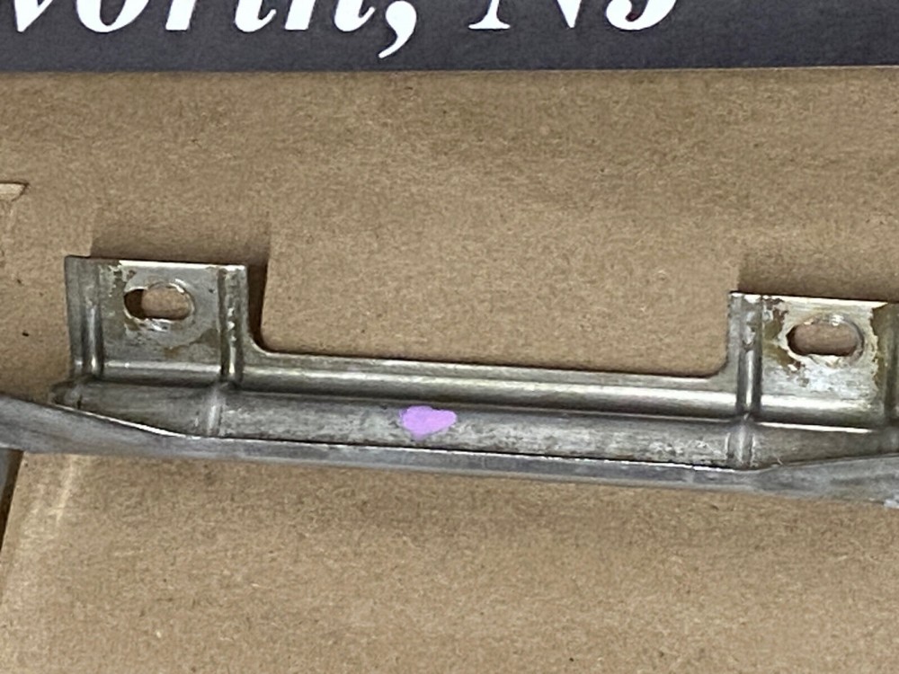 OEM 1960 Cadillac Eldorado Deville Fleetwood RIGHT PASSENGER SIDE INNER PARKING LIGHT LAMP BEZEL TRIM - Image 7