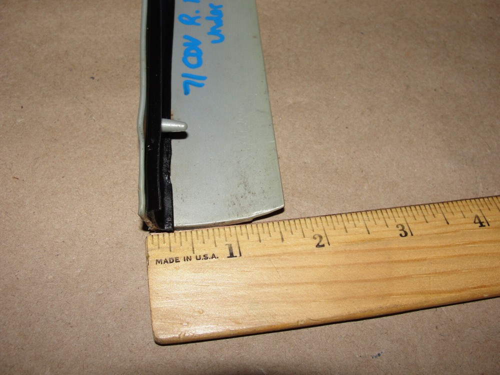 OEM 1971 Cadillac Deville Fleetwood Calais RIGHT PASSENGER SIDE FRONT FENDER FILLERS PANEL UNDER CORNER LIGHT #1497467 - Image 8