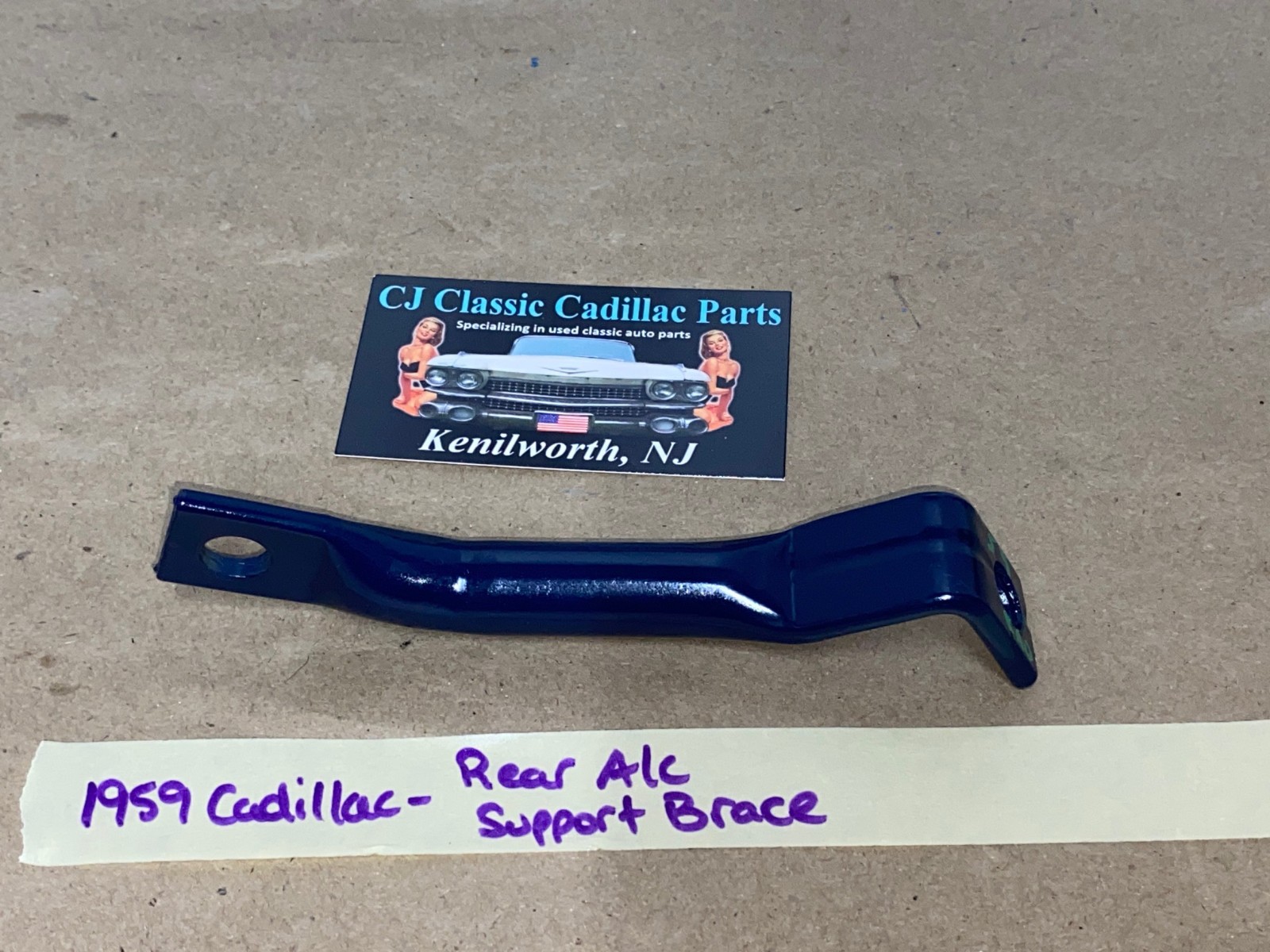 RESTORED 1959 1960 Cadillac REAR A/C COMPRESSOR SUPPORT BRACE BRACKET #1473755 - Image 8