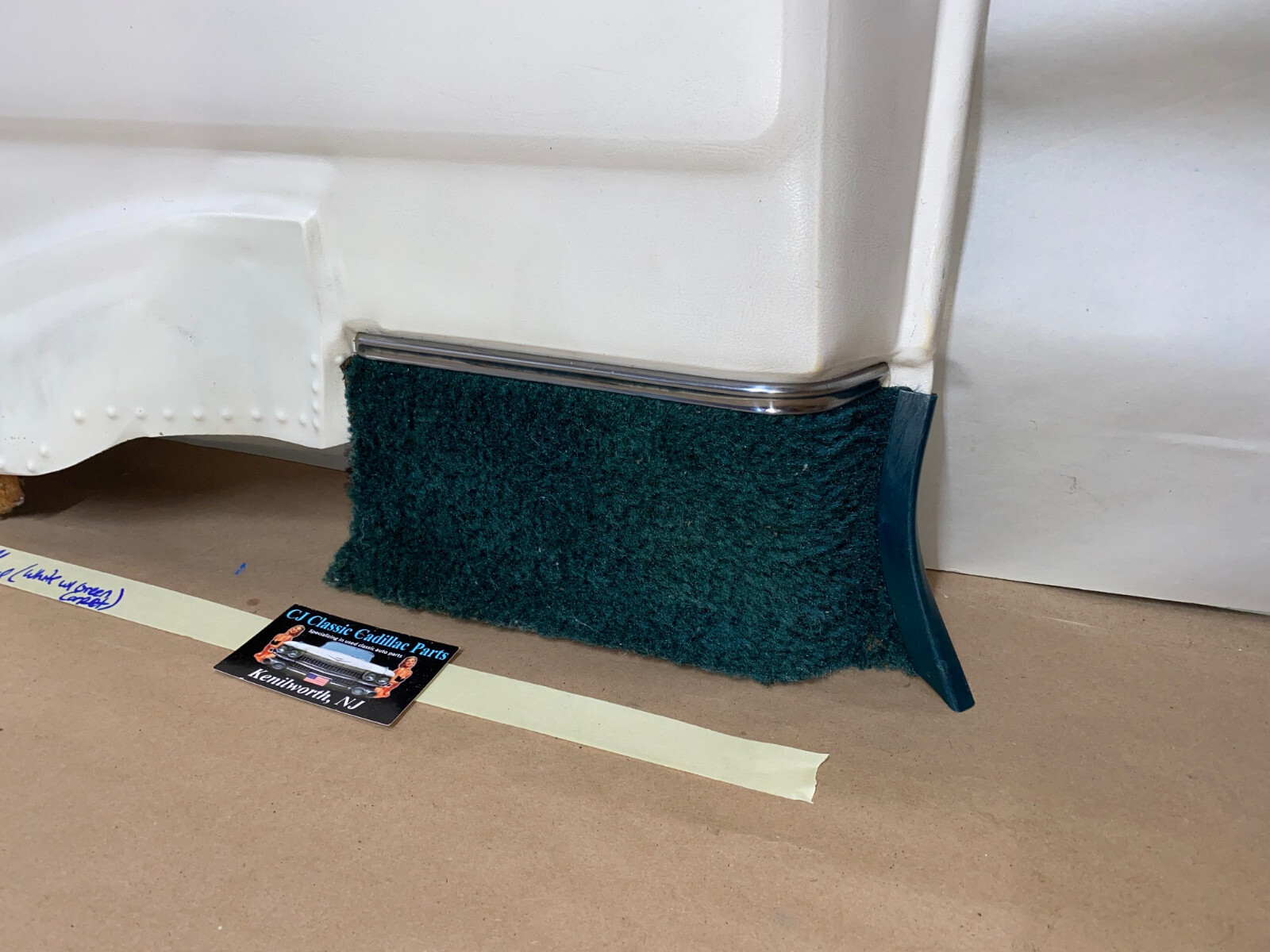 OEM 1971 1972 1973 1974 1975 1976 Cadillac Coupe Deville & Calais 2 DOOR LEFT DRIVER SIDE REAR LOWER DOOR PANEL ARM REST - Image 9