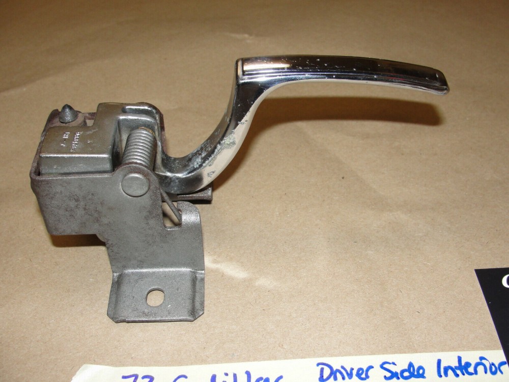 OEM 1971 1972 1973 1974 Cadillac Eldorado LEFT DRIVER SIDE INTERIOR FRONT DOOR HANDLE LATCH RELEASE #9834765 - Image 8