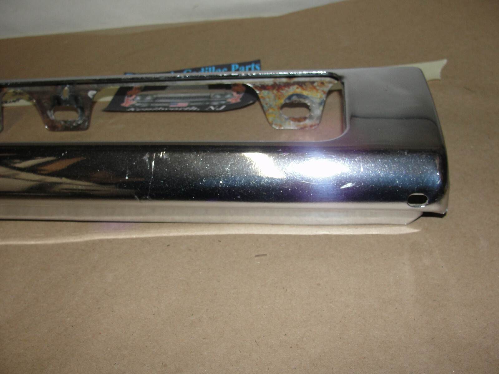 OEM 1975 1976 1977 1978 Cadillac Eldorado LEFT SIDE LOWER OUTER FRONT BUMPER TURN/PARK SURROUND #1605051 - Image 8