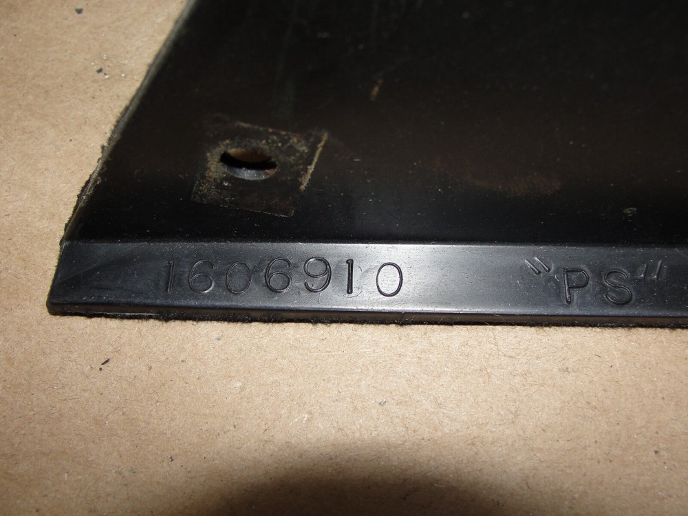 OEM 1976 1977 1978 1979 Cadillac Seville GLOVE BOX GLOVEBOX LINER TRAY COMPARTMENT 1606910/1607260 - Image 8