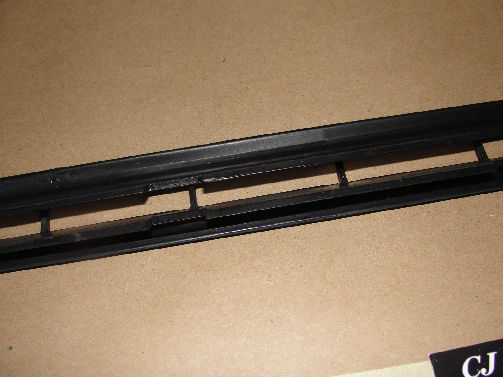 OEM 1972 1973 Cadillac Sedan Deville REAR DEFROSTER DUCT VENT GRILL COVER TRIM BLUE - Image 9