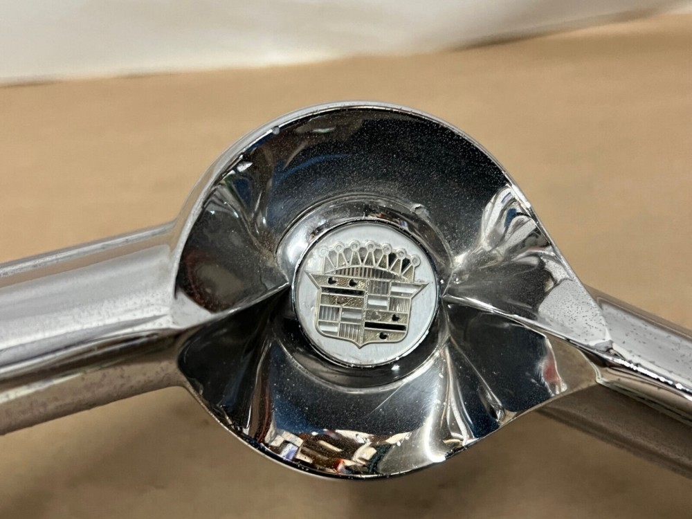 OEM 1957-1958 CADILLAC DEVILLE ELDORADO FLEETWOOD STEERING WHEEL HORN RING WITH EMBLEM & SPRING CONTACT #1465948 - Image 9