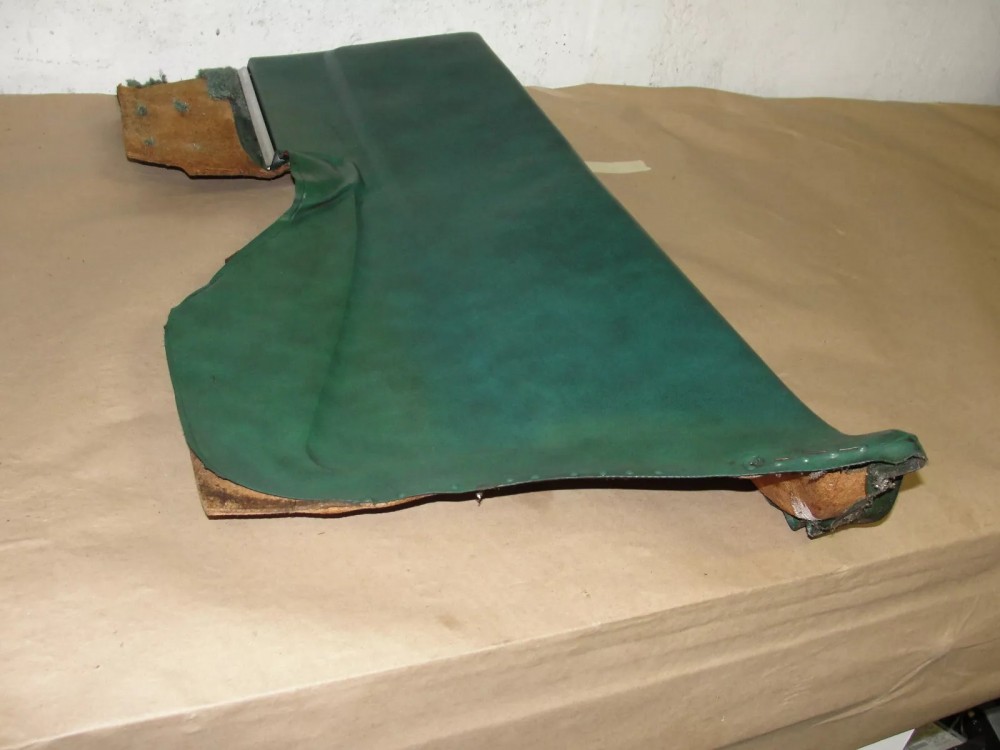 OEM 1971 1972 1973 Cadillac Coupe Deville Calais 2 Door RIGHT PASSENGER SIDE REAR LOWER DOOR QUARTER PANEL TRIM - Image 9