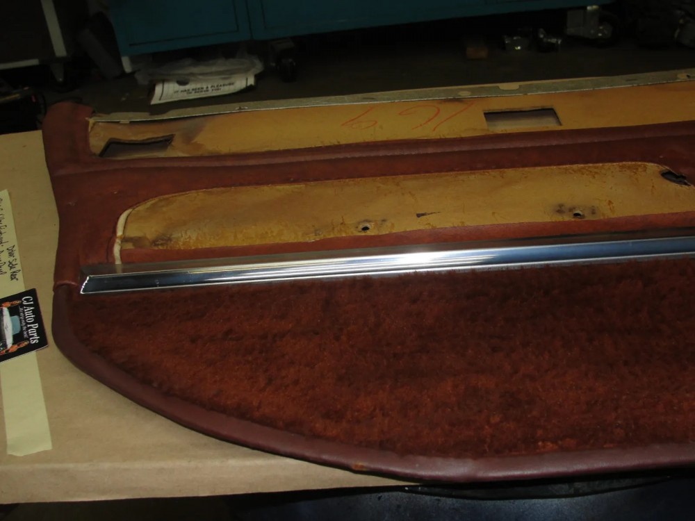 OEM 1965 1966 Cadillac Fleetwood Brougham Sedan Deville LEFT REAR DOOR PANEL & TRIM MOLDING - Image 9