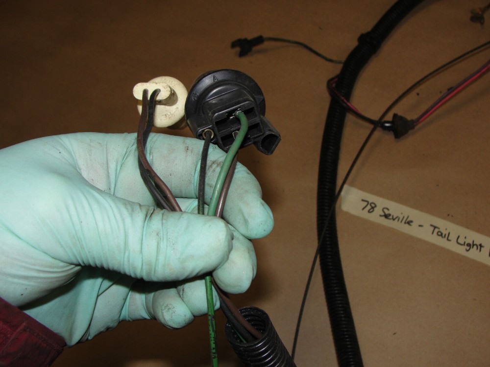 OEM 1976 1977 1978 1979 Cadillac Seville TRUNK TAIL LIGHT BRAKE WIRE HARNESS PIGTAIL - Image 9