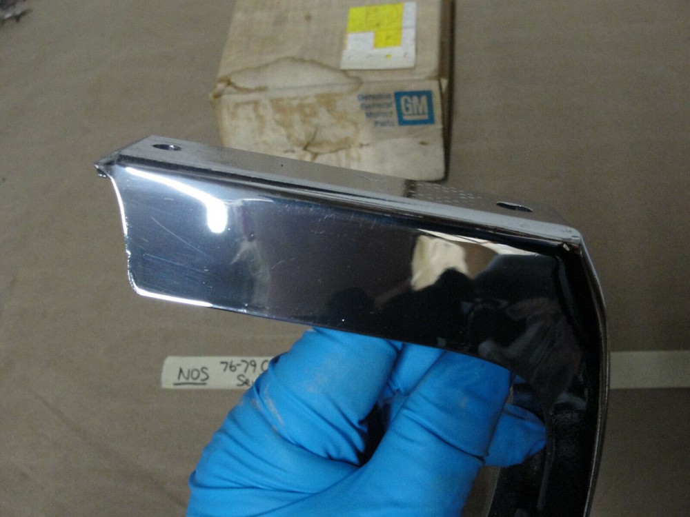 NOS GM ORIGINAL1976 1977 1978 1979 CADILLAC SEVILLE LEFT OUTER FRONT BUMPER GUARD #1608369 - Image 9