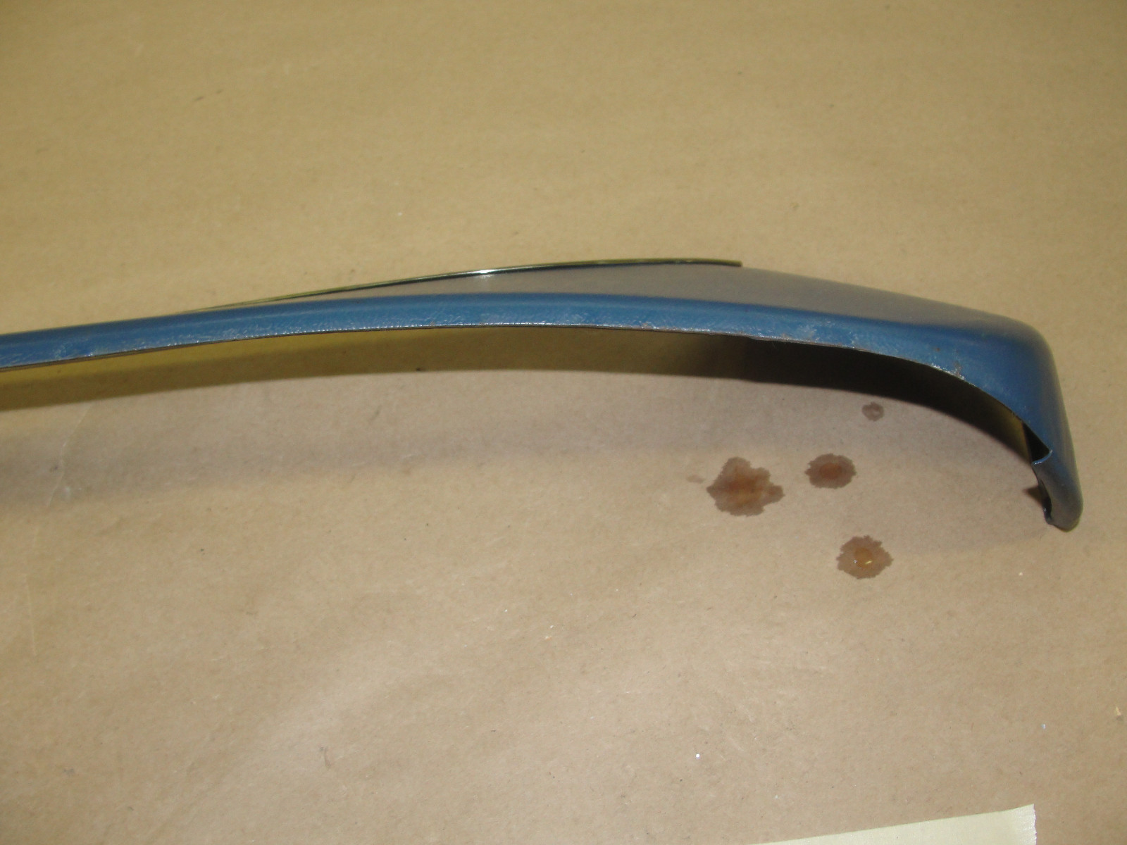 OEM 1971 1972 1973 1974 1975 1976 Cadillac Deville Eldorado Fleetwood Calais LEFT SIDE FRONT POWER BENCH SEAT SWITCH LOWER TRIM - Image 9