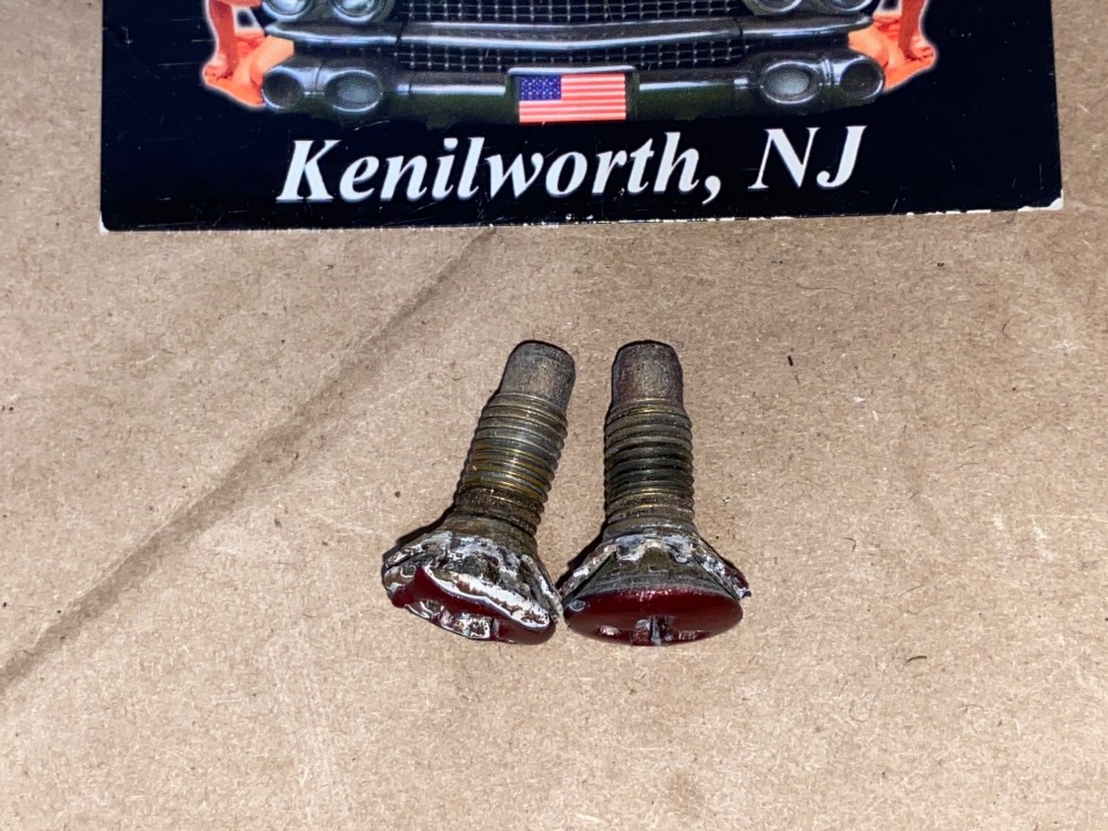 OEM 1959 1960 Cadillac Deville Eldorado Fleetwood FRONT LOWER DOOR HINGE COVER PLATE WITH BOLTS #4750406 - Image 5