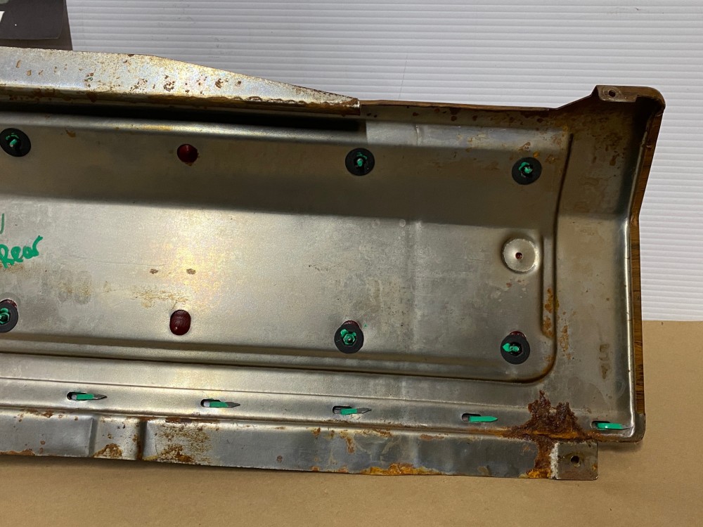 OEM 1974 1975 1976 Cadillac Coupe Deville Calais 2 Door RIGHT PASSENGER SIDE REAR UPPER QUARTER DOOR PANEL TRIM - Image 19
