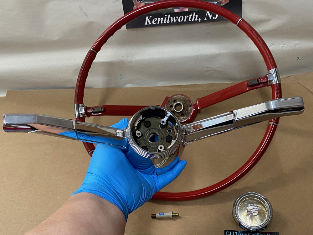 OEM 1965 Cadillac Deville Eldorado Fleetwood Calais NON-TILT STEERING WHEEL WITH HORN BAR BUTTON RING (RED) #710889/#1482949 - Image 9