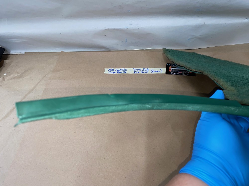 OEM 1969 1970 Cadillac Deville Fleetwood Calais LEFT DRIVER SIDE KICK PANEL TRIM (GREEN) - Image 11