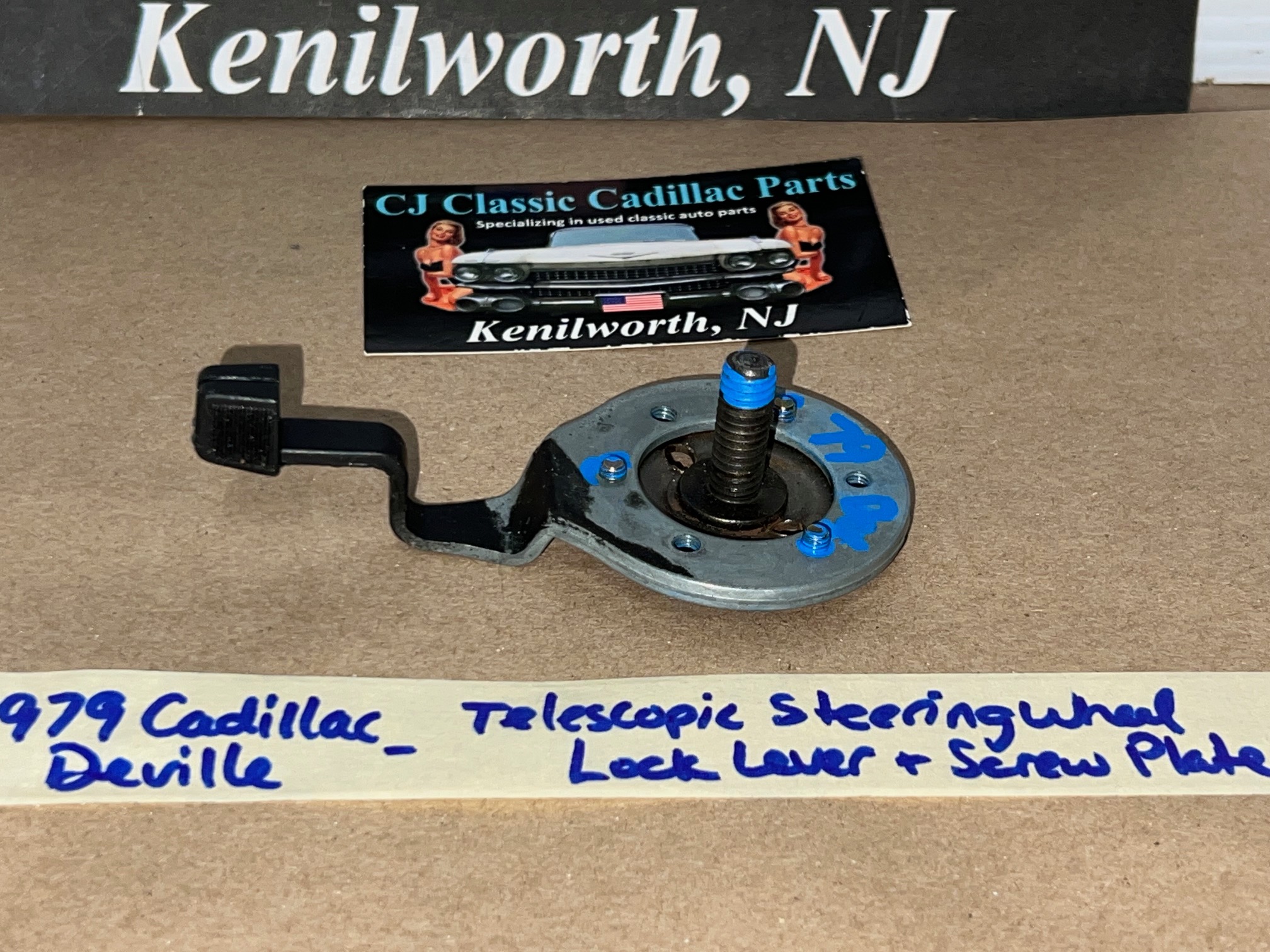 OEM 1979 1980 1981 1982 1983 1984 1985 1986 1987 1988 1989 1990 1991 1992 Cadillac Deville Eldorado Fleetwood Calais Brougham Seville TILT TELESCOPIC STEERING WHEEL ADJUSTING LEVER & SCREW PLATE #16163613 - Image 5